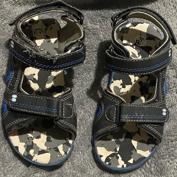 Size 13m Sandles - Picture 6 of 7